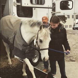 Meet your Posher, Emmie